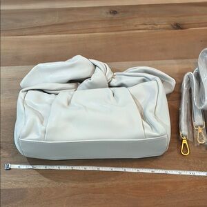 Elegant Cream Women's Bag